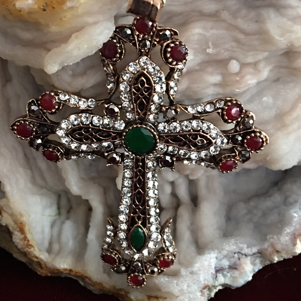 Jeweled Cross - Picture 3 of 6
